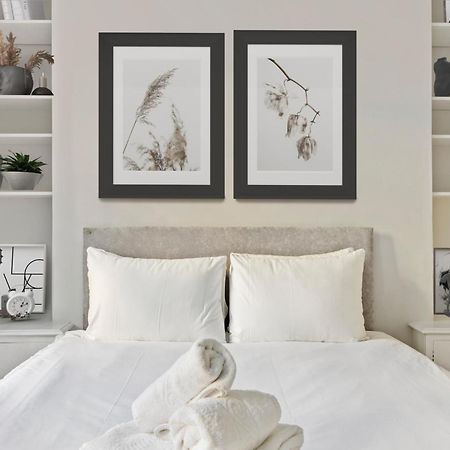 Palais Elegance By Beaumont Appartement Londen Buitenkant foto