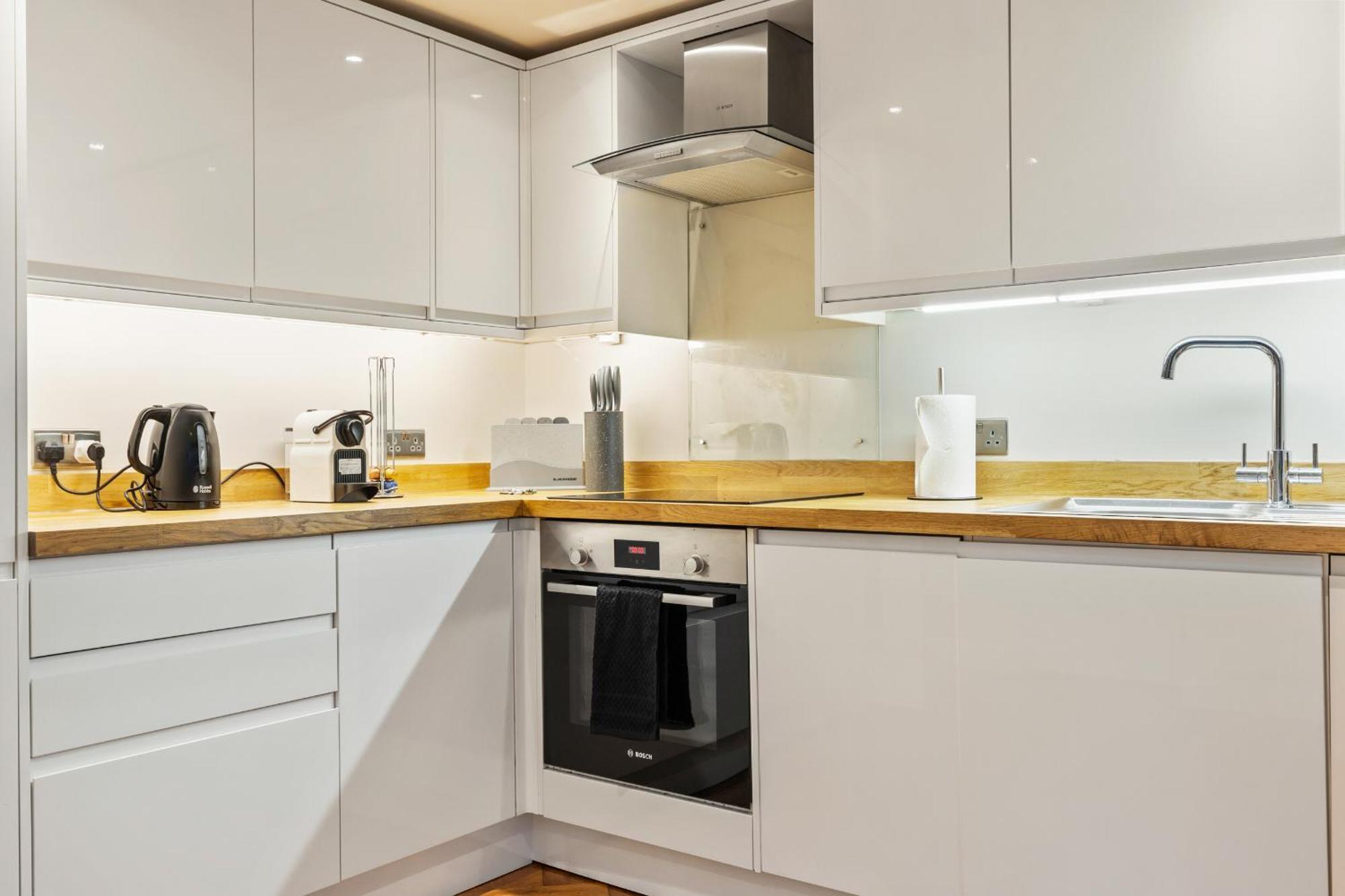 Palais Elegance By Beaumont Appartement Londen Buitenkant foto